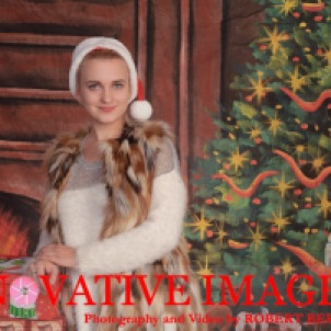 Christmas Portrait Photography Picture Packages -Background for family portrait package specials